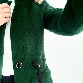 Woolen jacket with a strap, green
